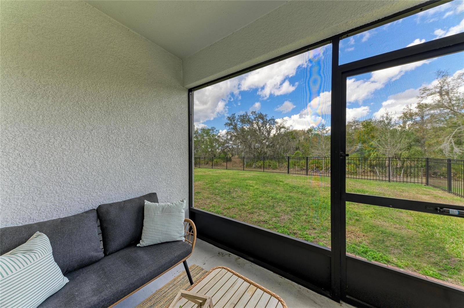 RYE CROSSING - Residential