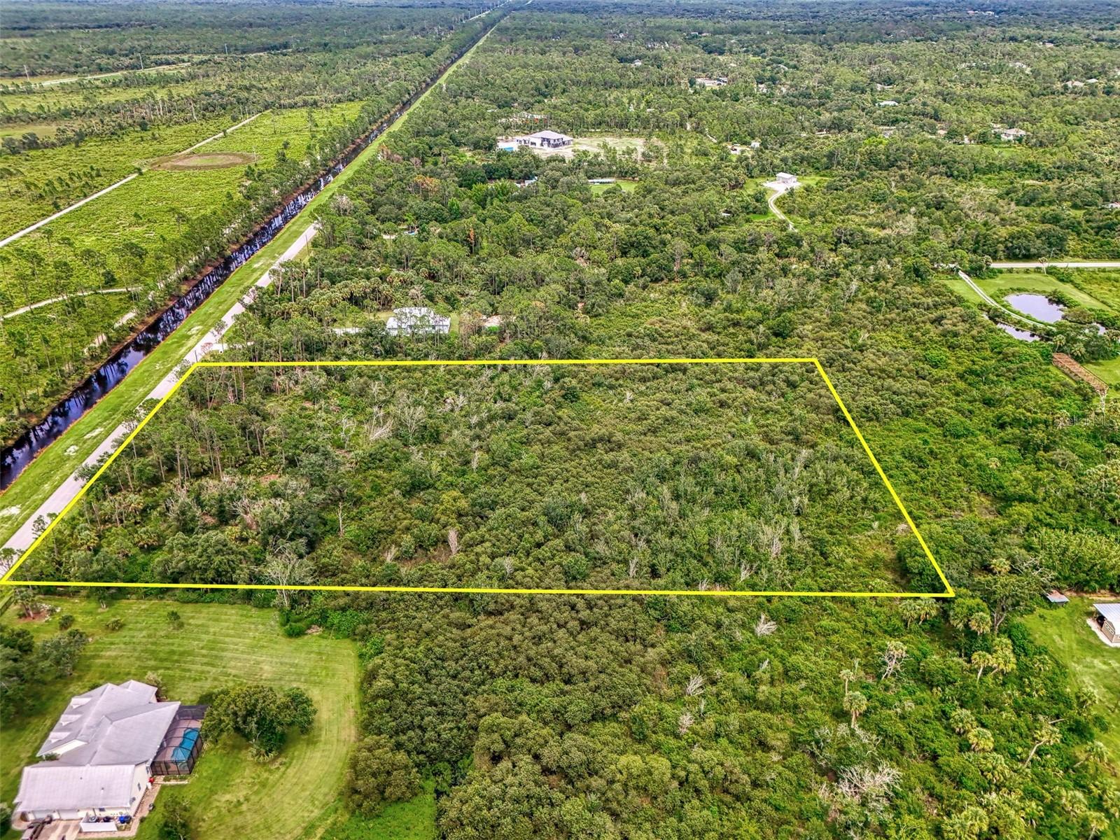 NORTH PORT CHARLOTTE ESTATES ADD 01 - Land