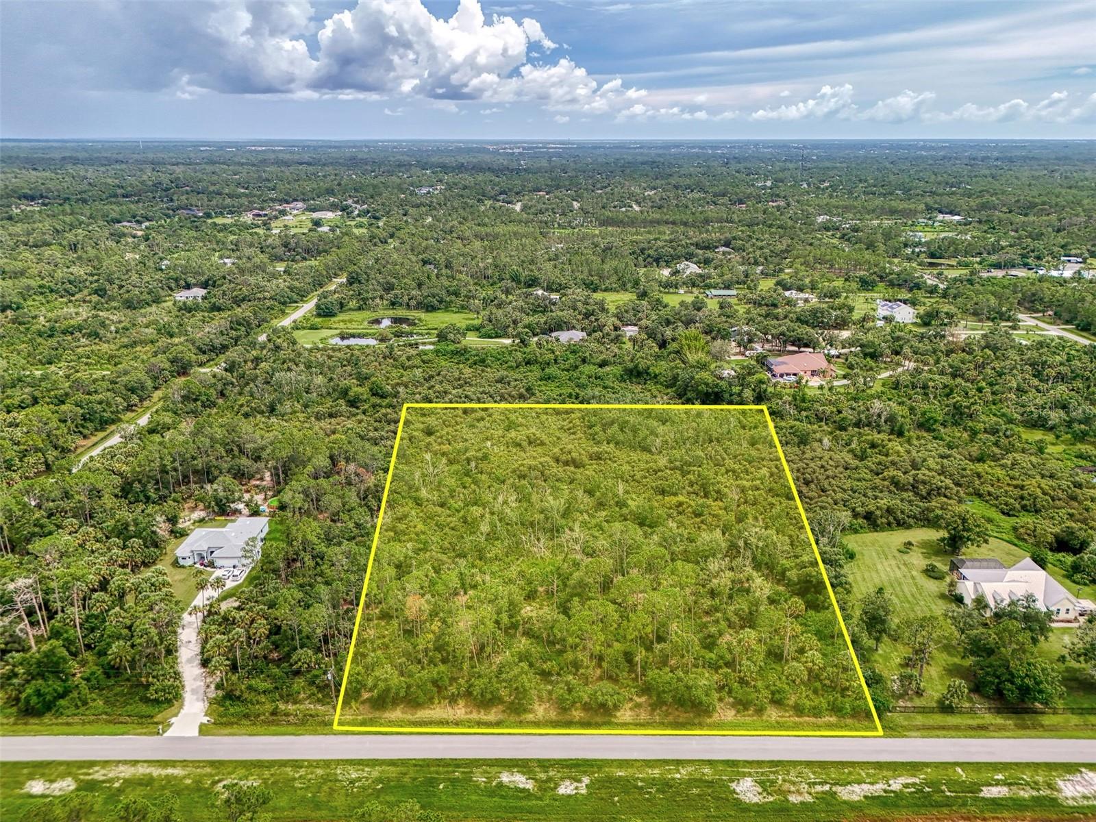 NORTH PORT CHARLOTTE ESTATES ADD 01 - Land