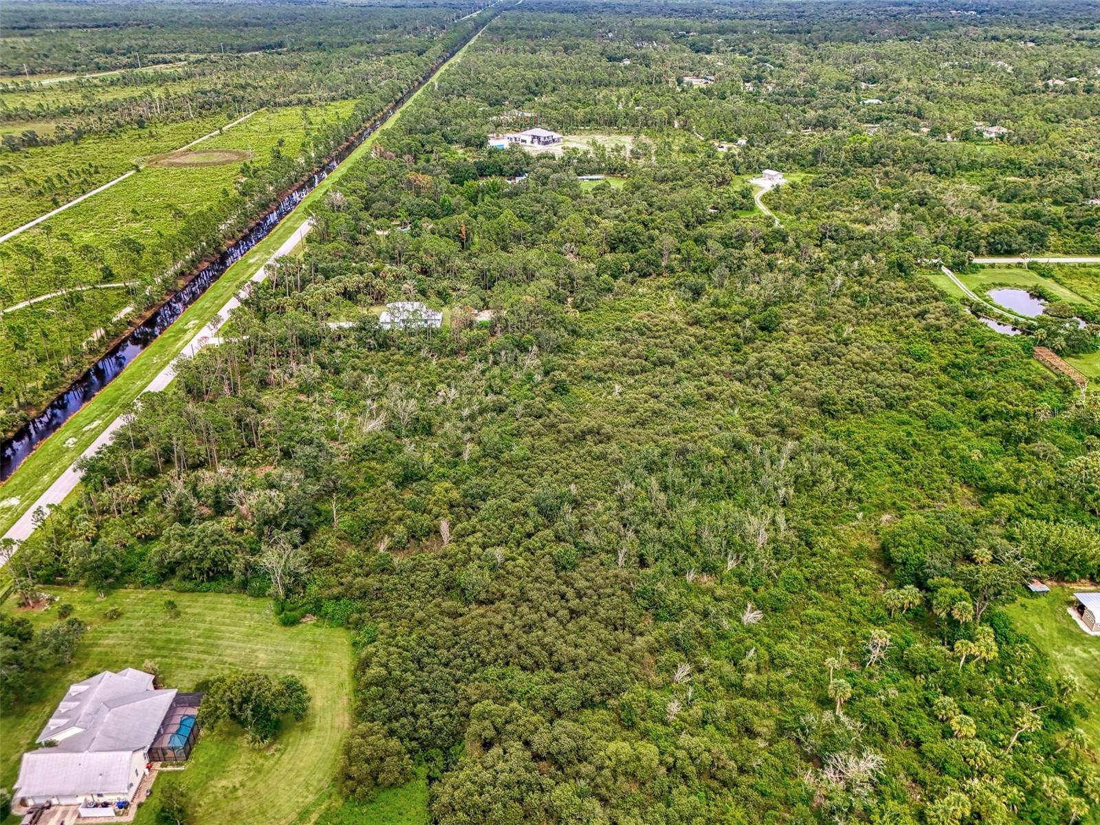 NORTH PORT CHARLOTTE ESTATES ADD 01 - Land