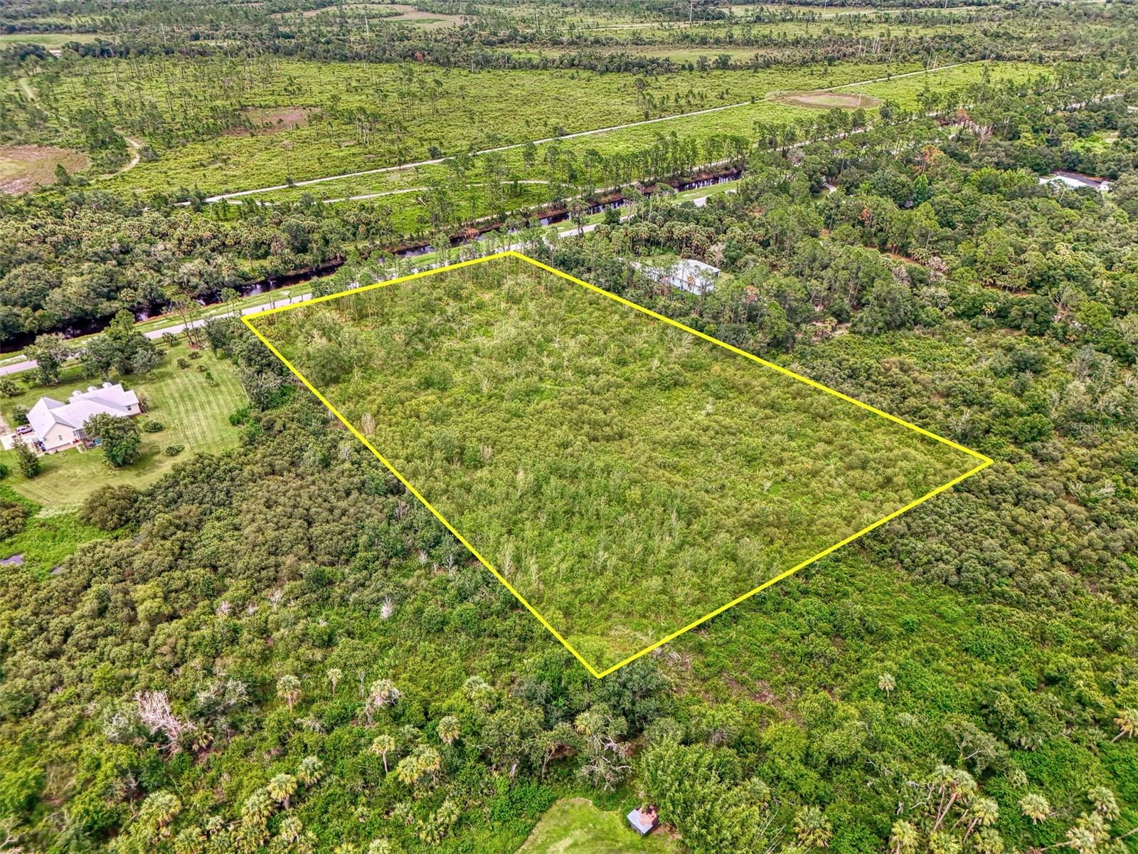 NORTH PORT CHARLOTTE ESTATES ADD 01 - Land