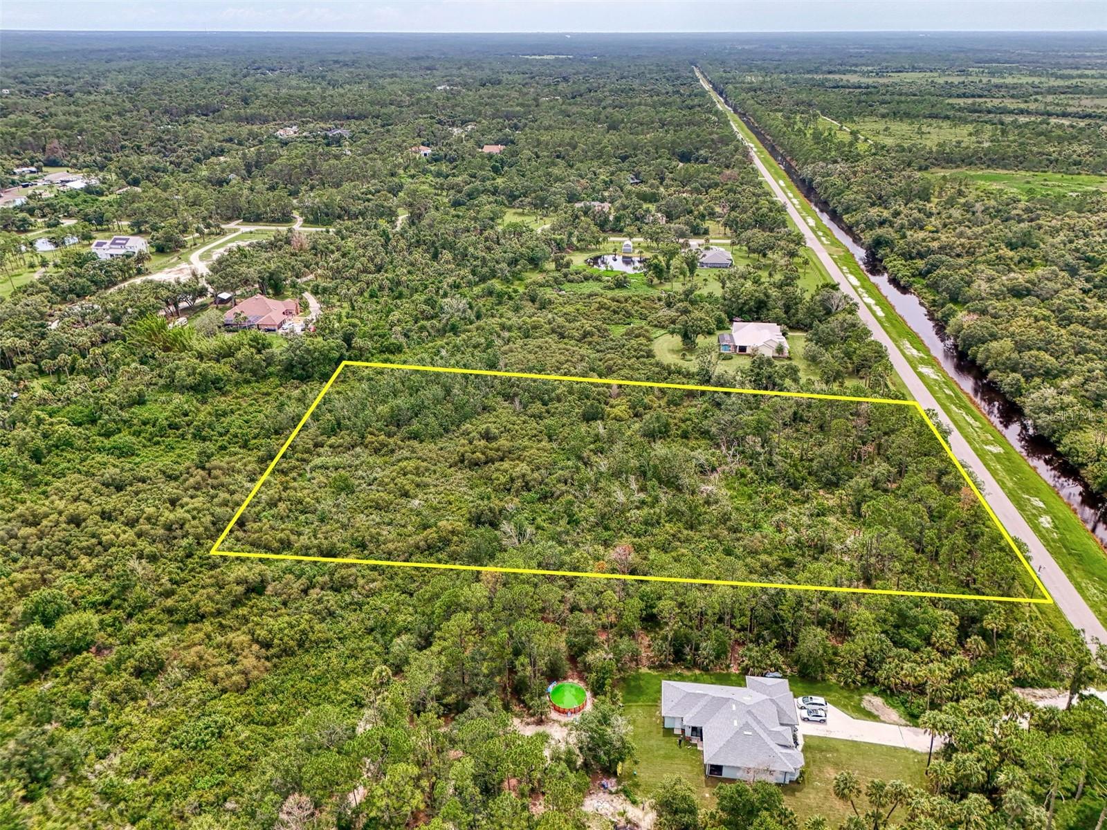 NORTH PORT CHARLOTTE ESTATES ADD 01 - Land