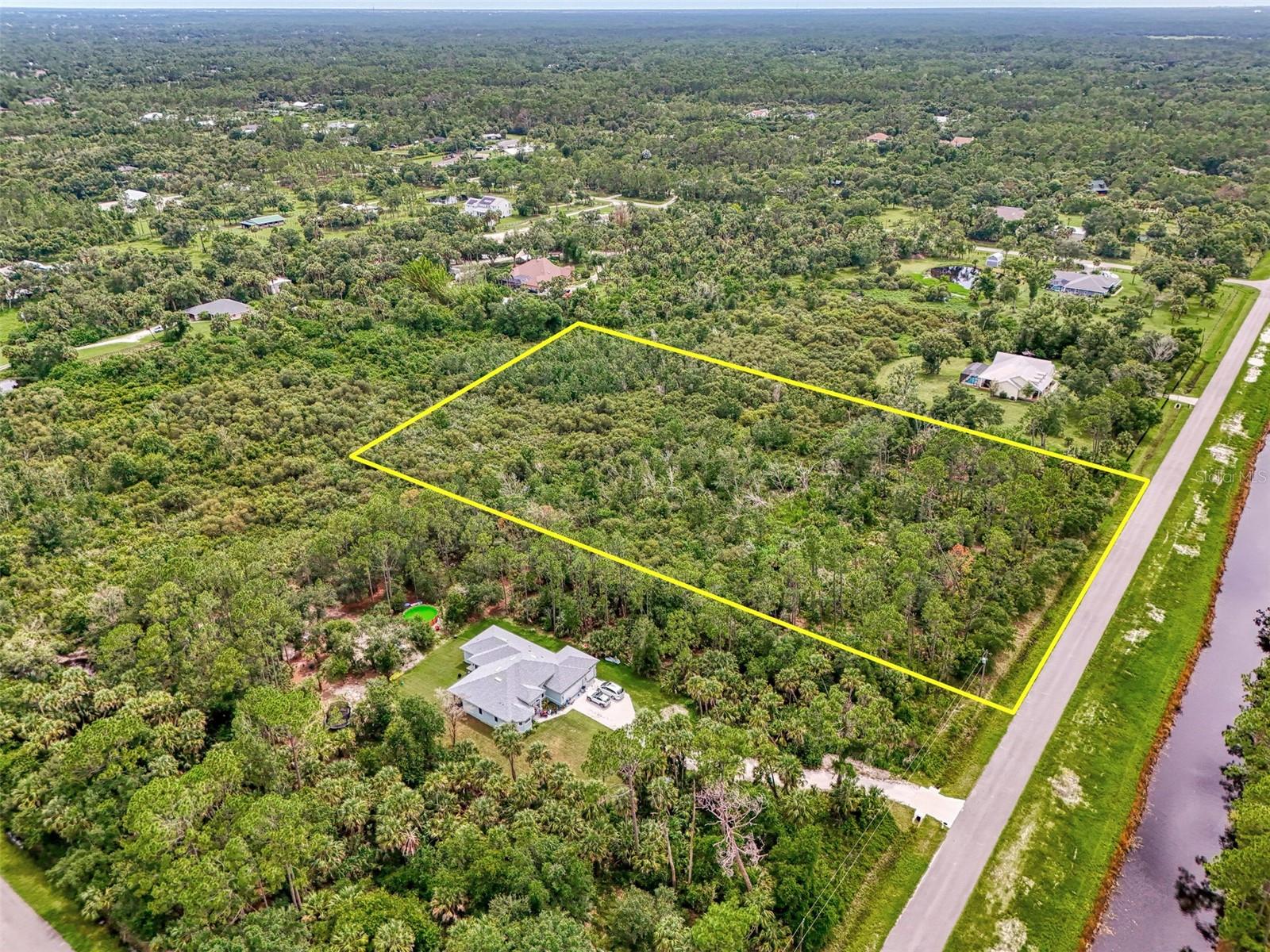 NORTH PORT CHARLOTTE ESTATES ADD 01 - Land