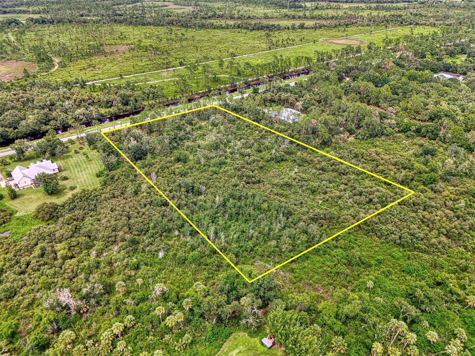 NORTH PORT CHARLOTTE ESTATES ADD 01 - Land