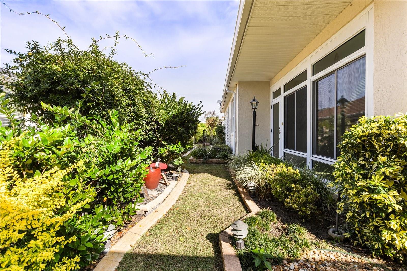 VILLAGES OF SUMTER VIRGINIA TRACE - Residential