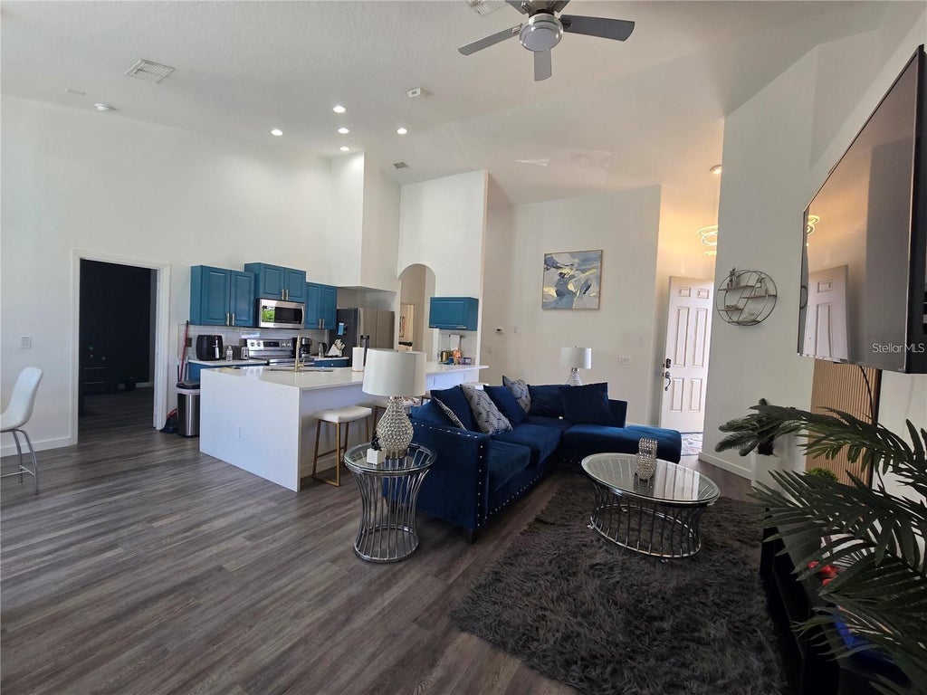 Photo of 751 Brunello Drive, Davenport, FL 33897 (MLS # S5154113)