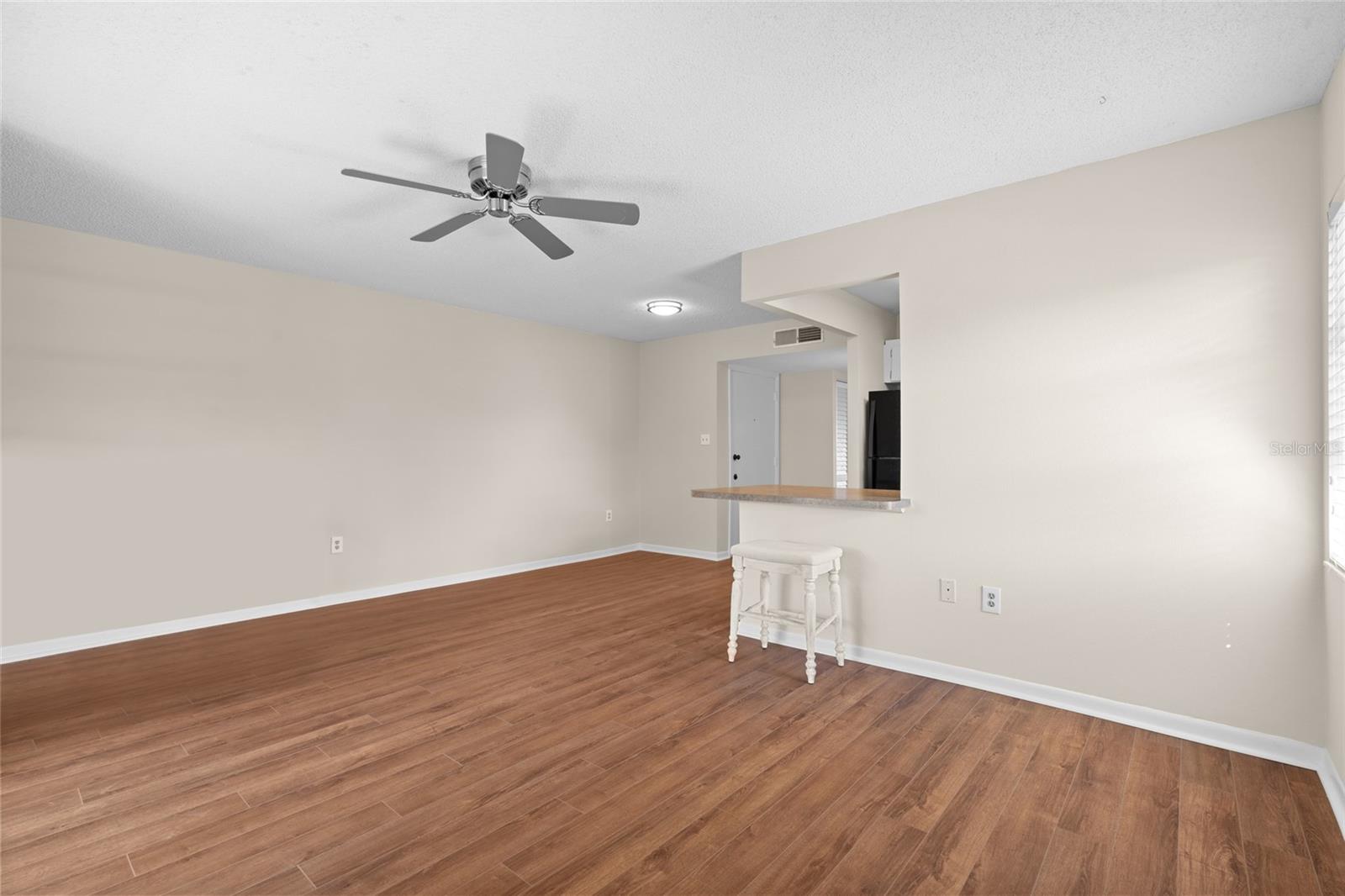 TRADEWINDS CONDO - Residential