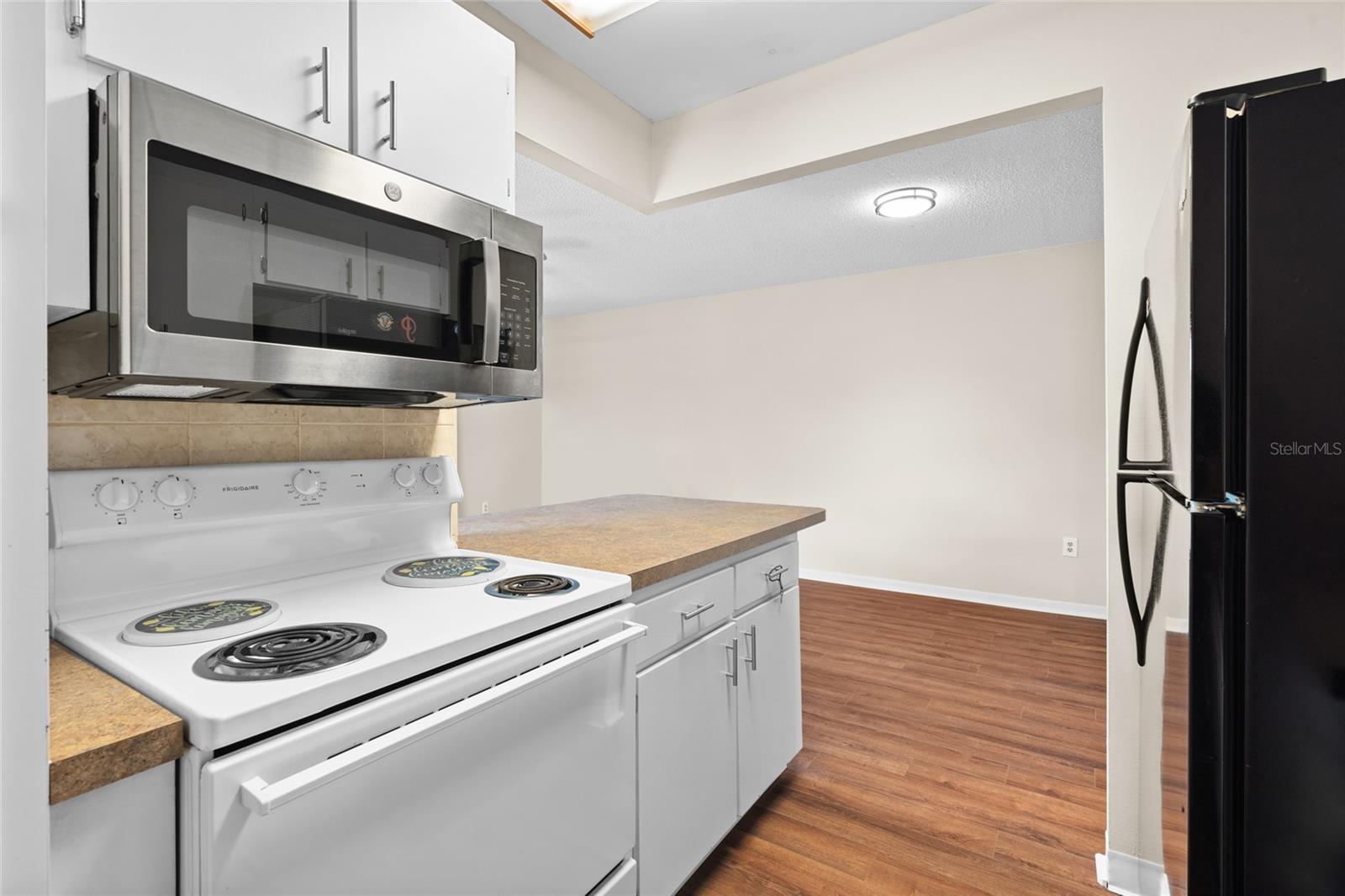 TRADEWINDS CONDO - Residential