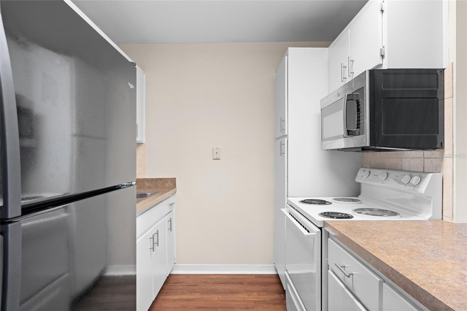TRADEWINDS CONDO - Residential