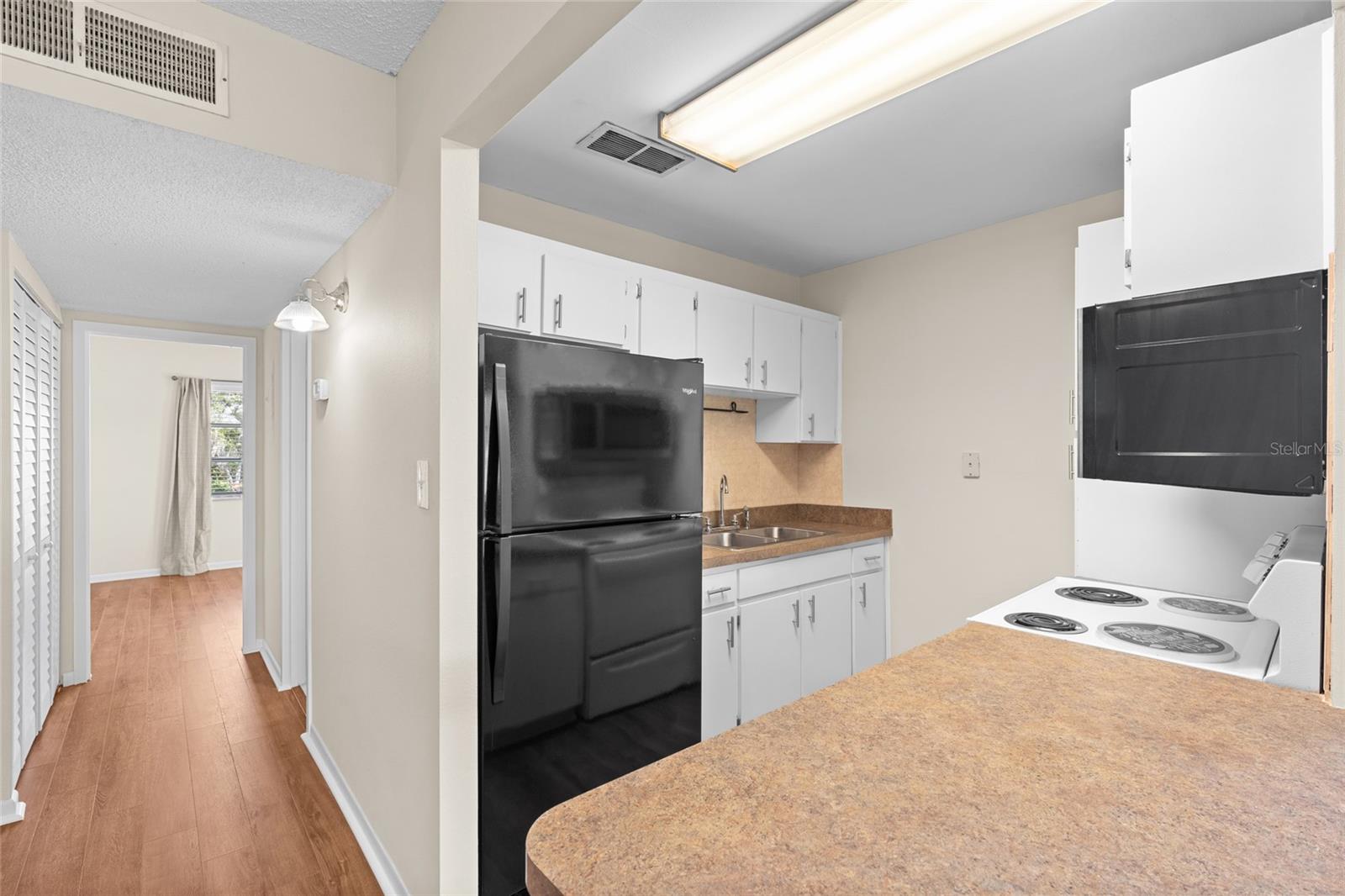 TRADEWINDS CONDO - Residential