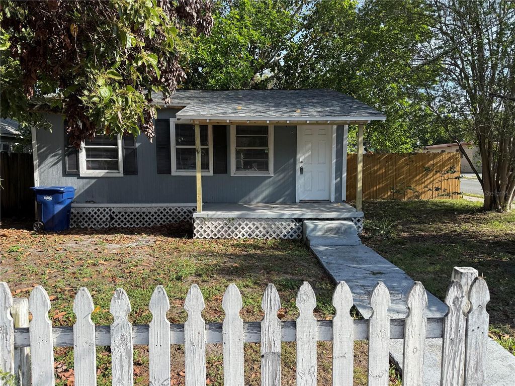 Photo of 3118 E 33rd Avenue, Tampa, FL 33610 (MLS # TB8472085)