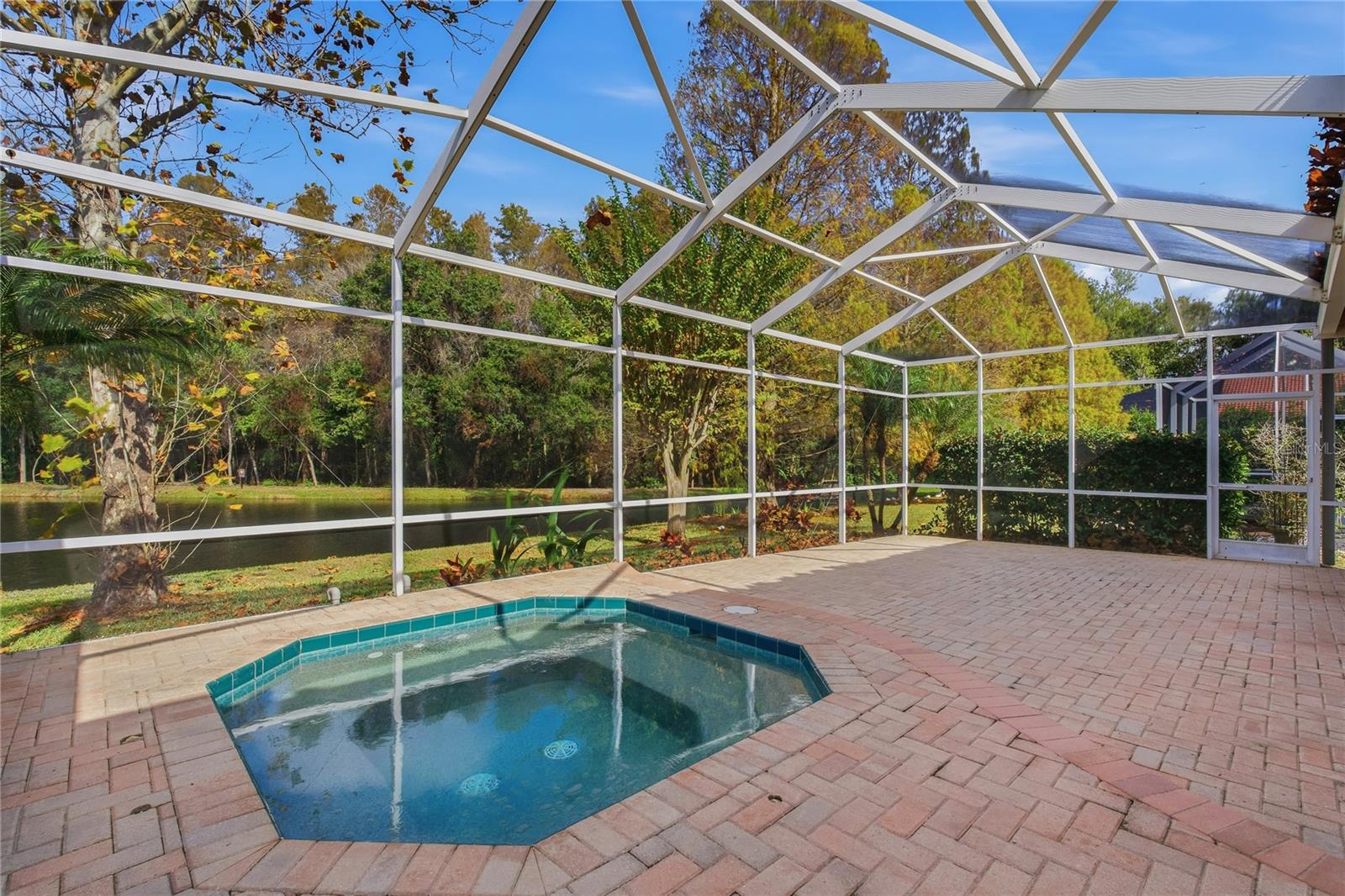 CRESCENT OAKS COUNTRY CLUB COVENTRY PH 6 - Residential