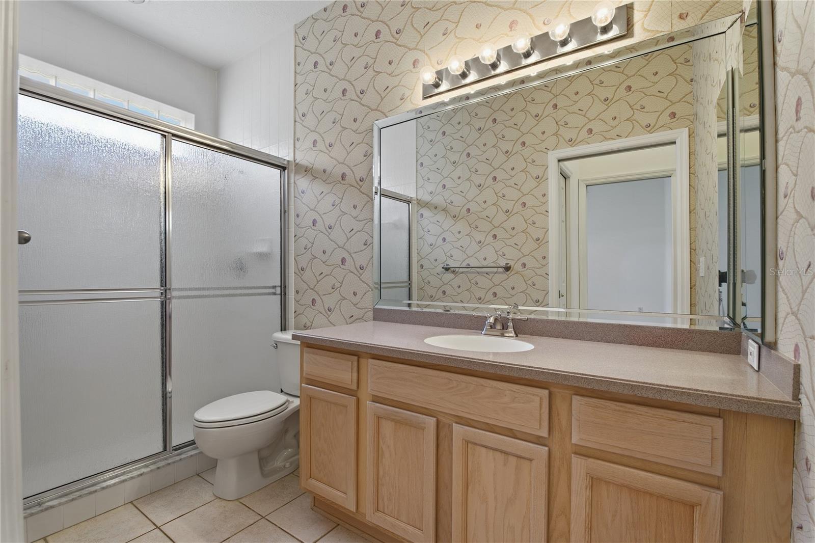 CRESCENT OAKS COUNTRY CLUB COVENTRY PH 6 - Residential