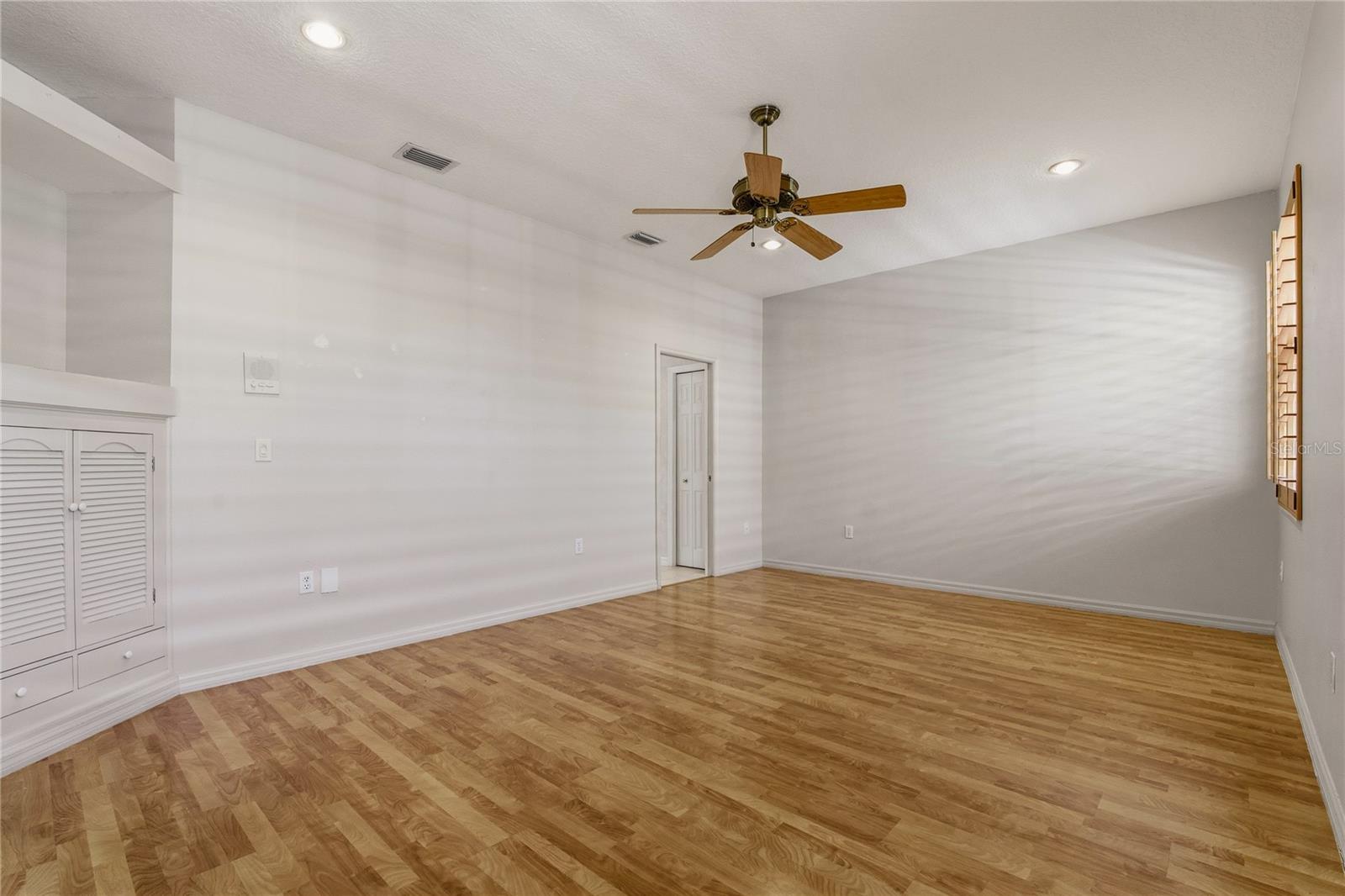 CRESCENT OAKS COUNTRY CLUB COVENTRY PH 6 - Residential