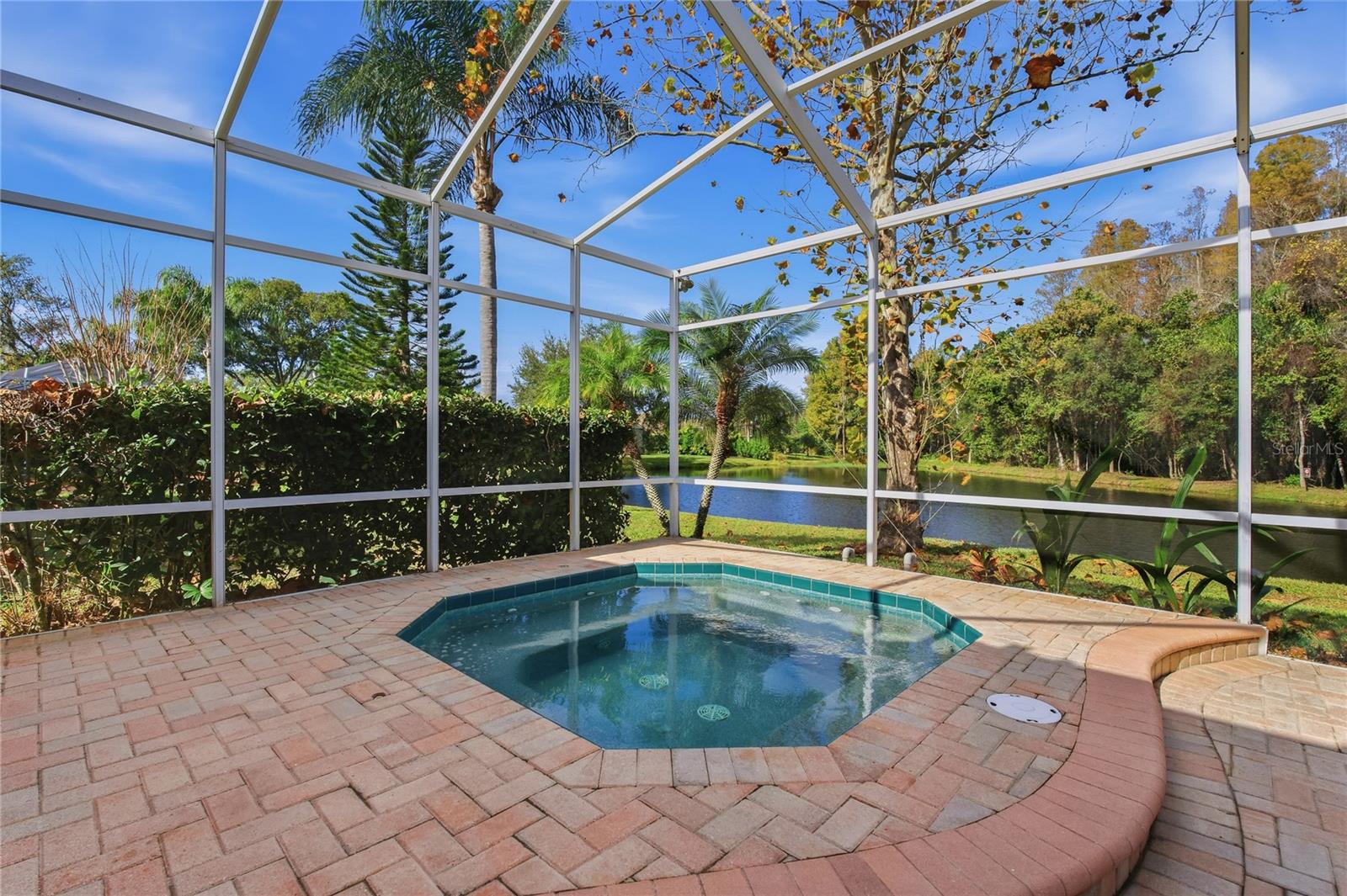 CRESCENT OAKS COUNTRY CLUB COVENTRY PH 6 - Residential