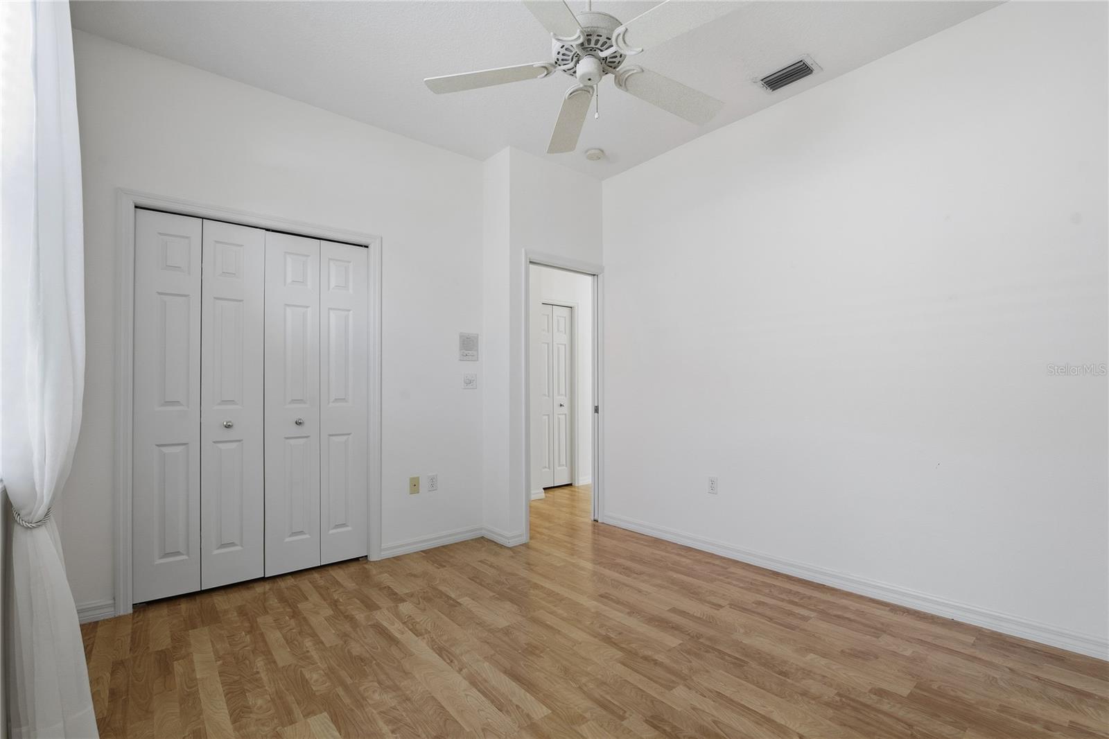 CRESCENT OAKS COUNTRY CLUB COVENTRY PH 6 - Residential