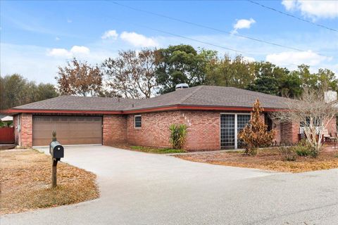 Photo of 1260 Keystone, Auburndale, FL 33823 (MLS # O6380390)