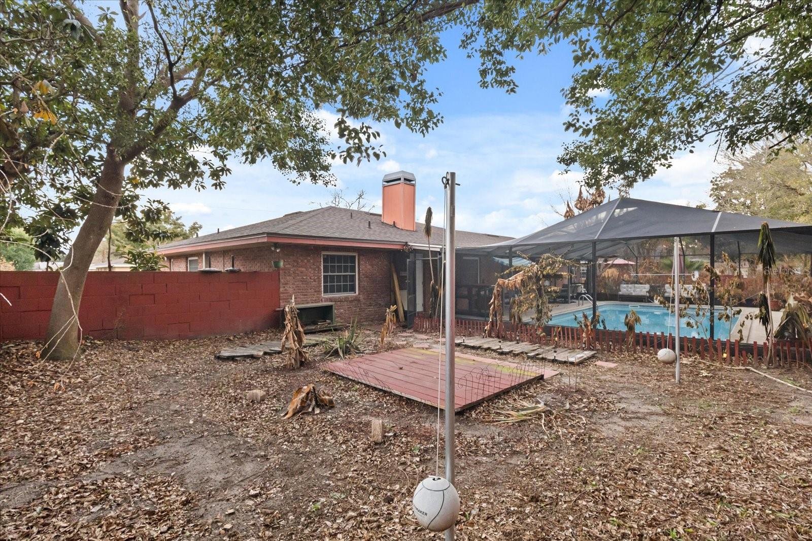 KEYSTONE MANOR - Residential