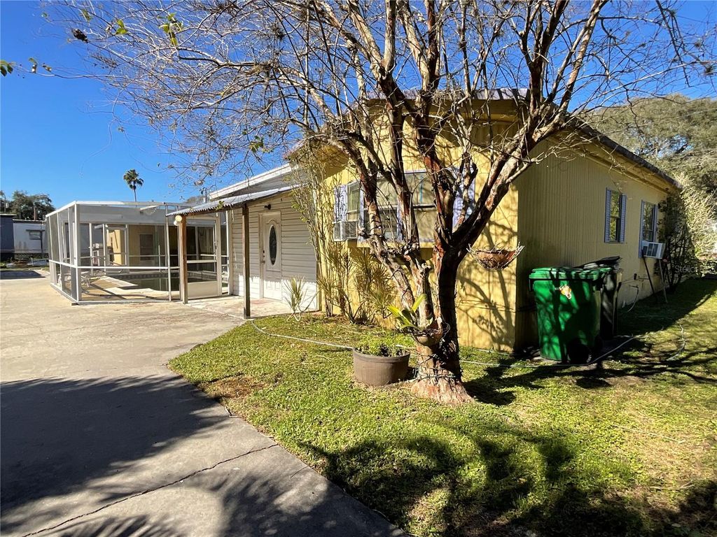 Photo of 700 Jersey Court, Dundee, FL 33838 (MLS # C7521678)