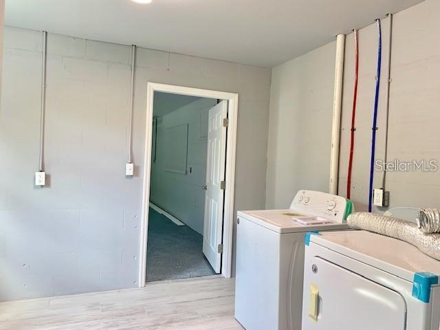 CHARLOTTE PARK - Residential Lease