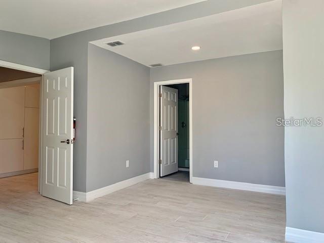 CHARLOTTE PARK - Residential Lease