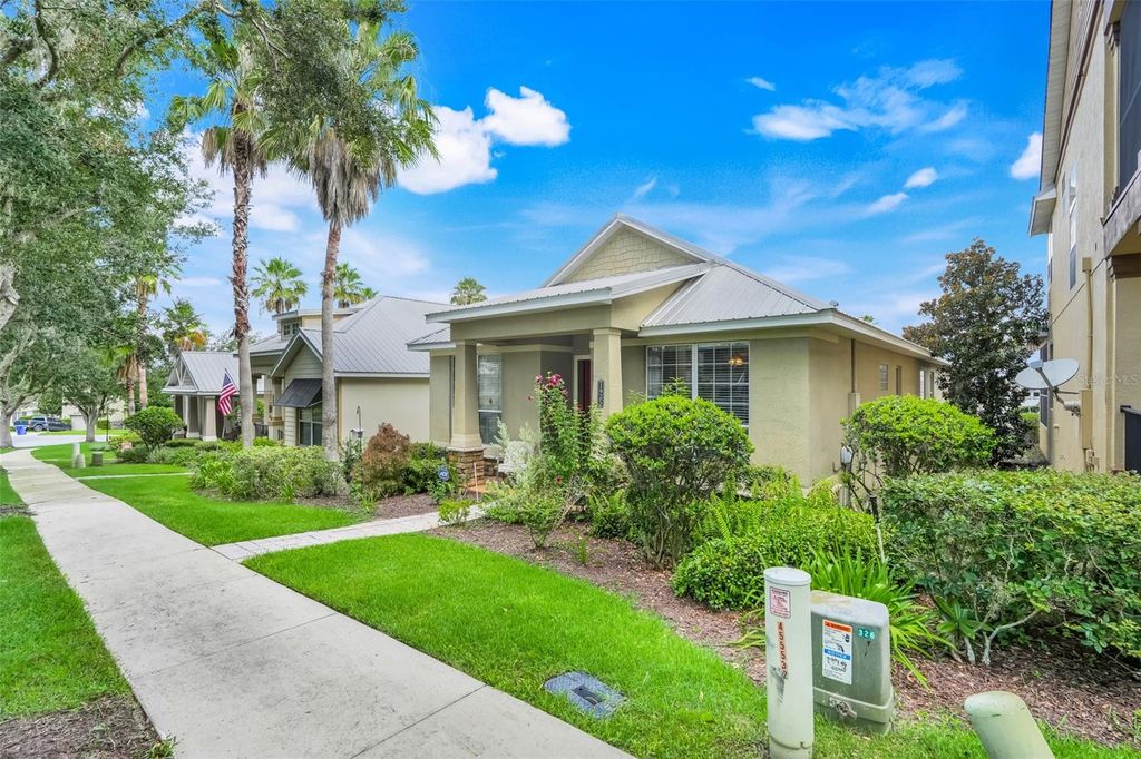 Photo of 1925 Appalachee Circle, Tavares, FL 32778 (MLS # O6329529)