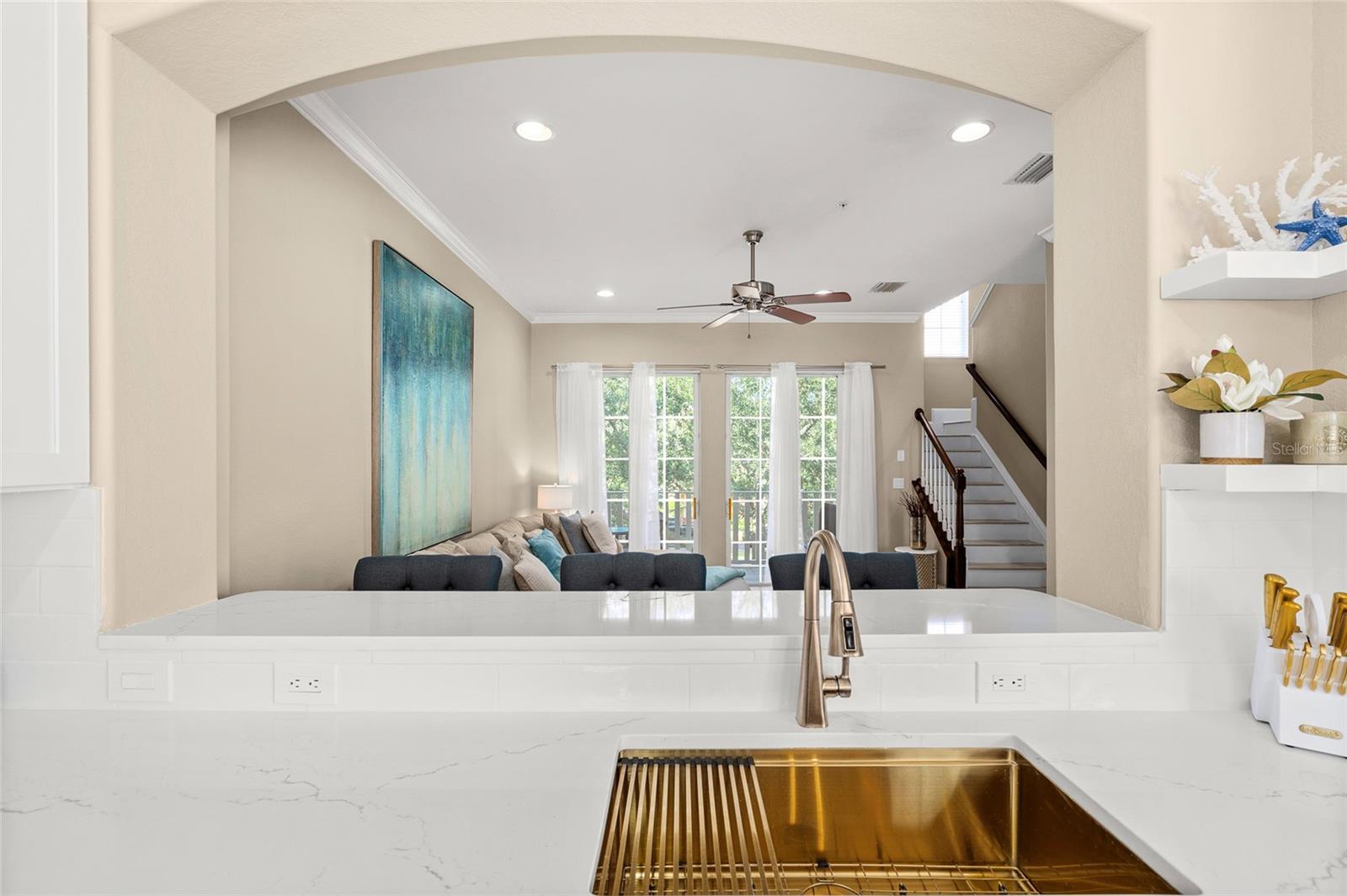 WESTSHORE YACHT CLUB TWNHMS - Residential