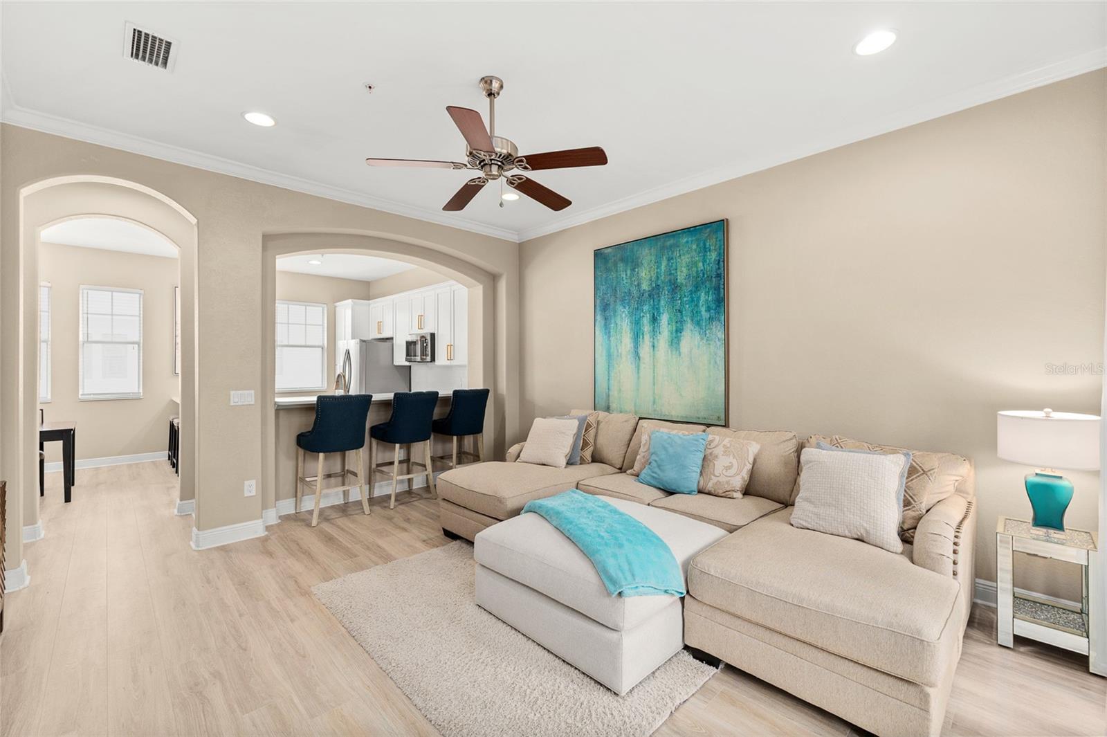 WESTSHORE YACHT CLUB TWNHMS - Residential