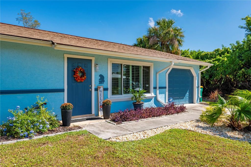 Photo of 357 Lenoir Street NW, Port Charlotte, FL 33948 (MLS # C7517214)