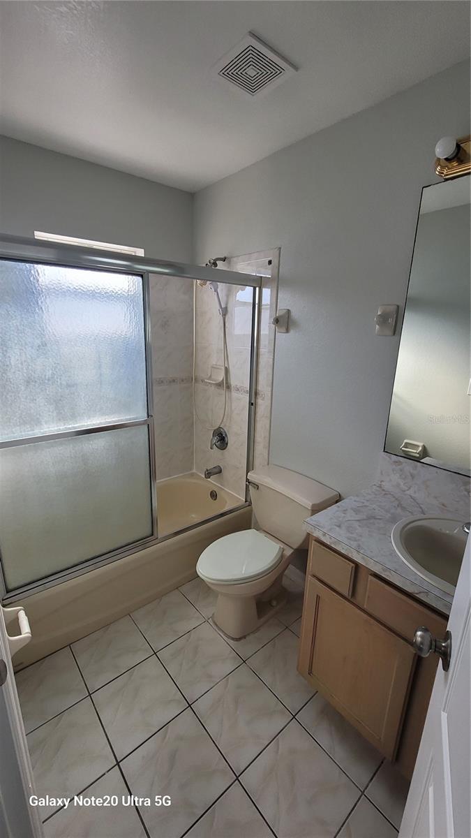 POINCIANA SUBDIVISION NBRHD 5 NORTH VIL 3 - Residential Lease