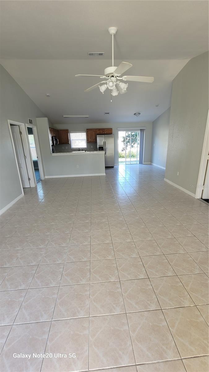 POINCIANA SUBDIVISION NBRHD 5 NORTH VIL 3 - Residential Lease