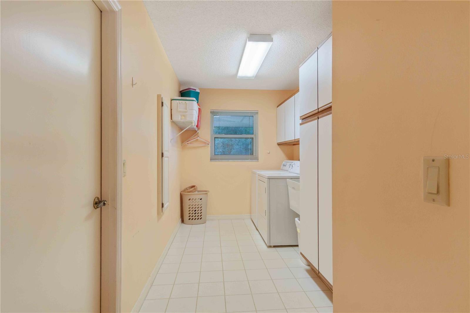 ENGLEWOOD ISLES SUB - Residential