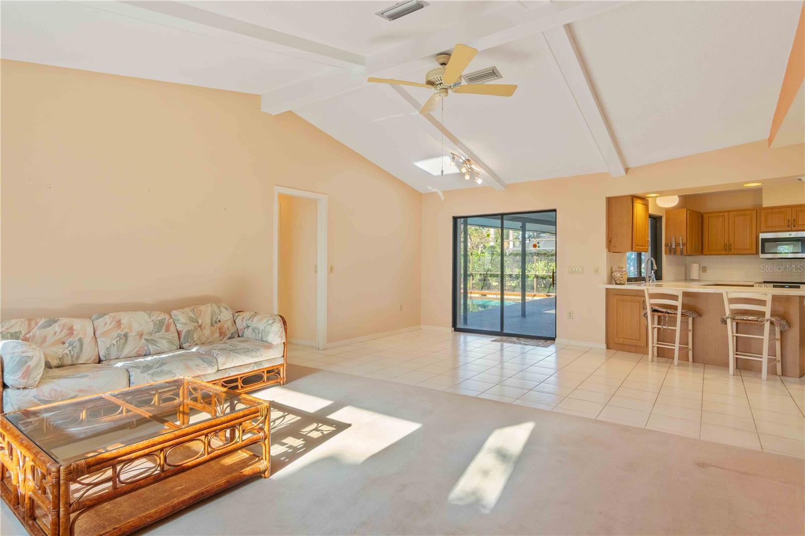 ENGLEWOOD ISLES SUB - Residential