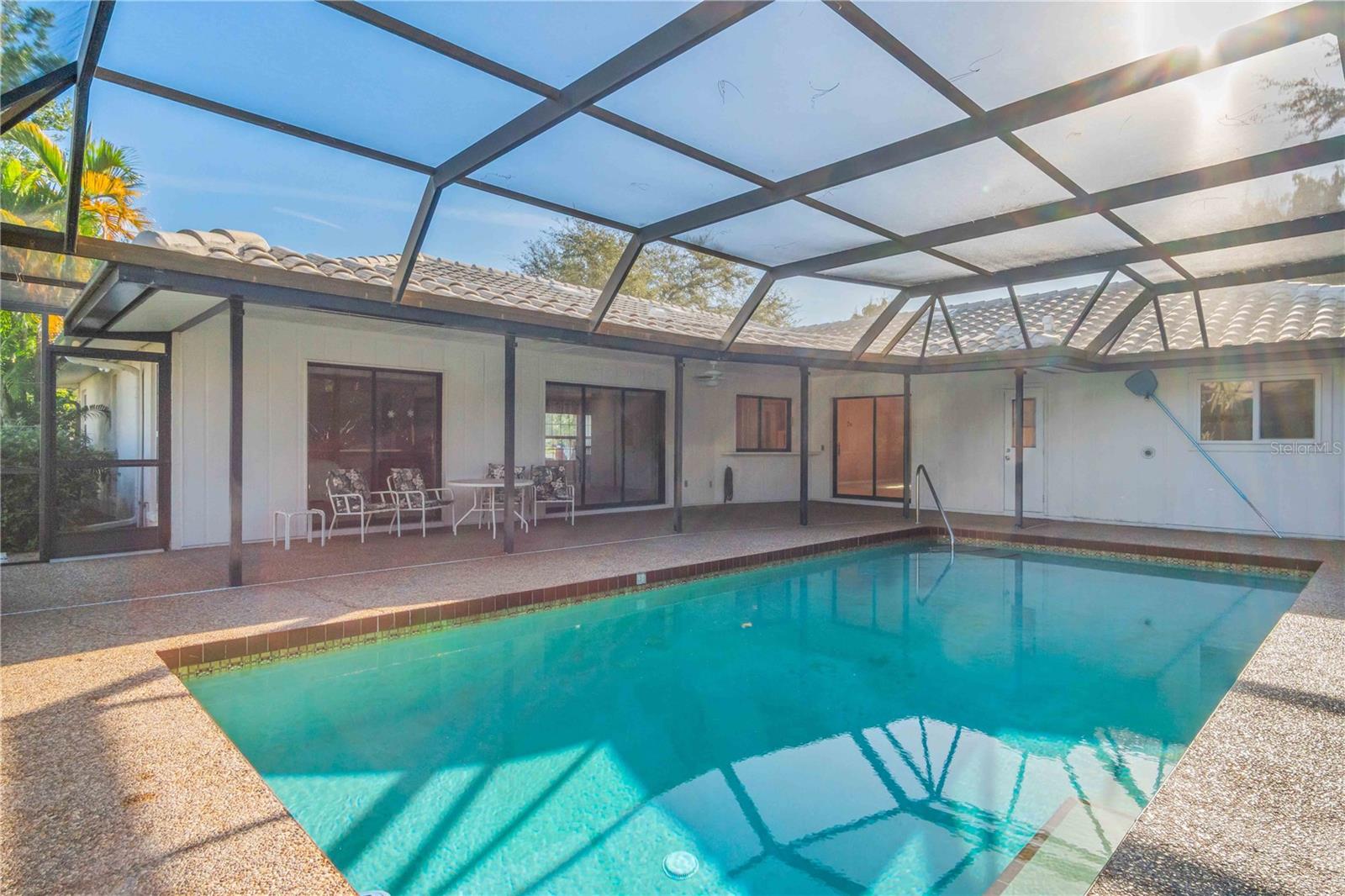 ENGLEWOOD ISLES SUB - Residential