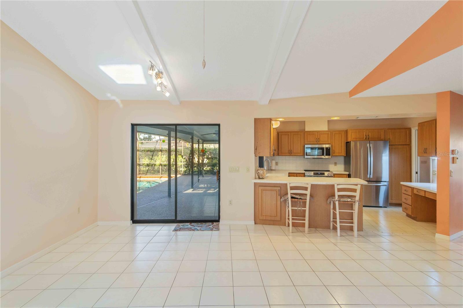 ENGLEWOOD ISLES SUB - Residential