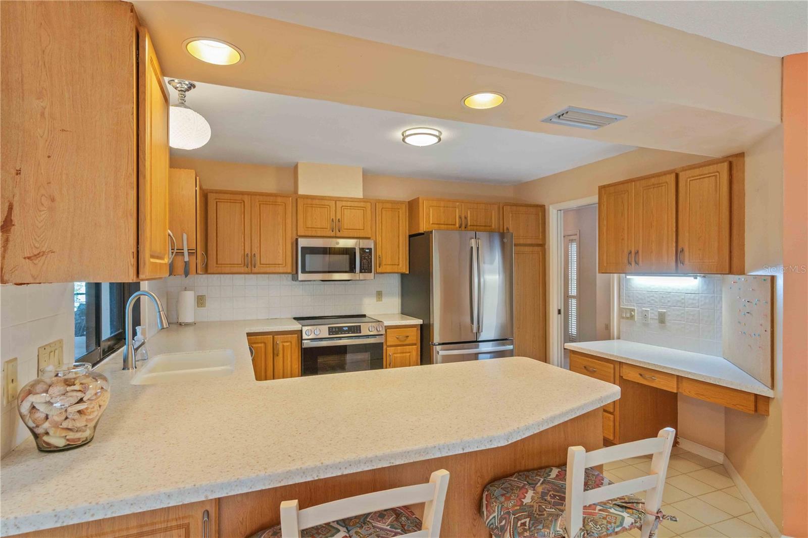 ENGLEWOOD ISLES SUB - Residential