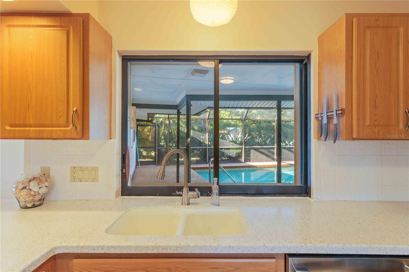 ENGLEWOOD ISLES SUB - Residential