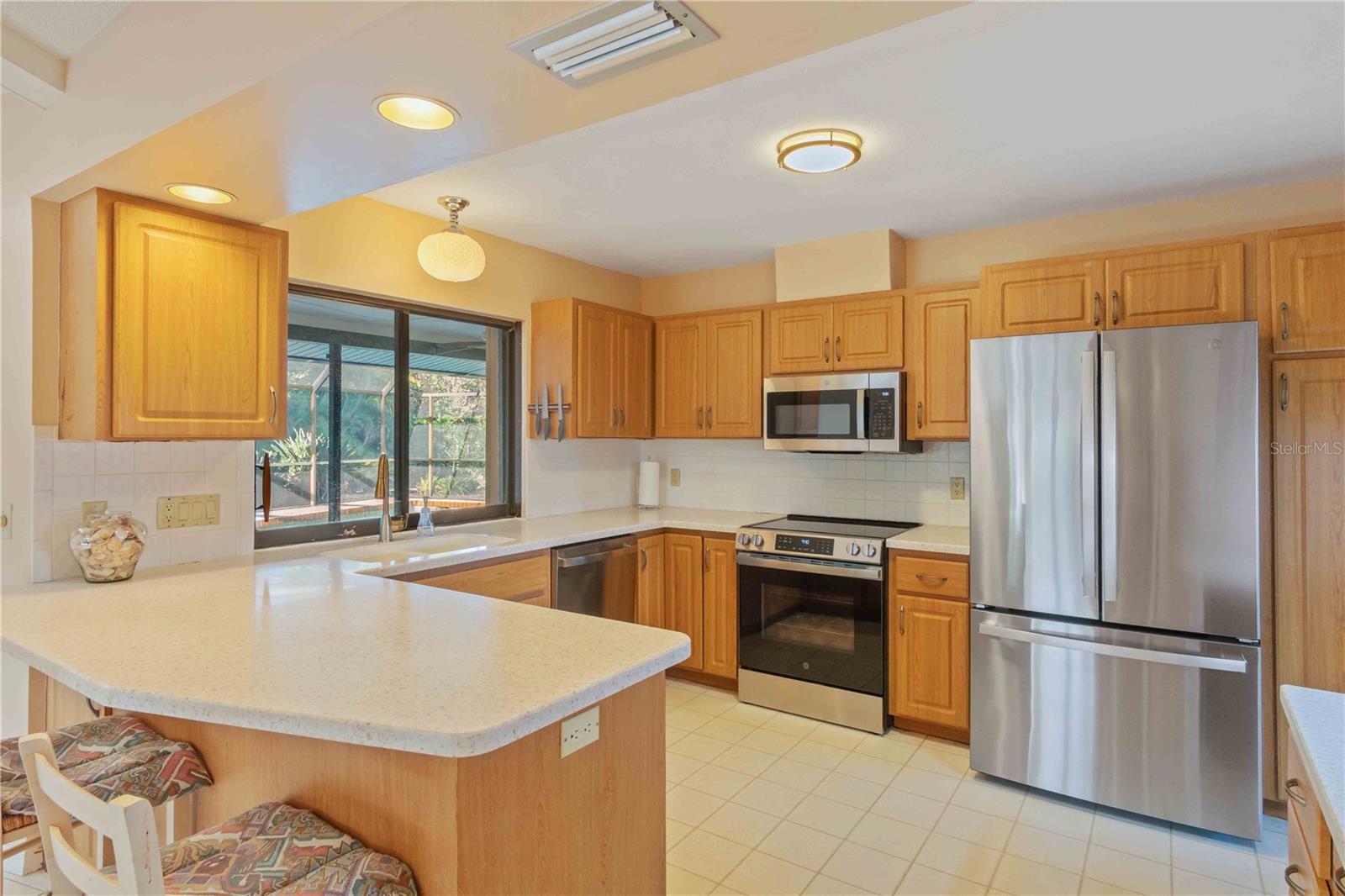 ENGLEWOOD ISLES SUB - Residential