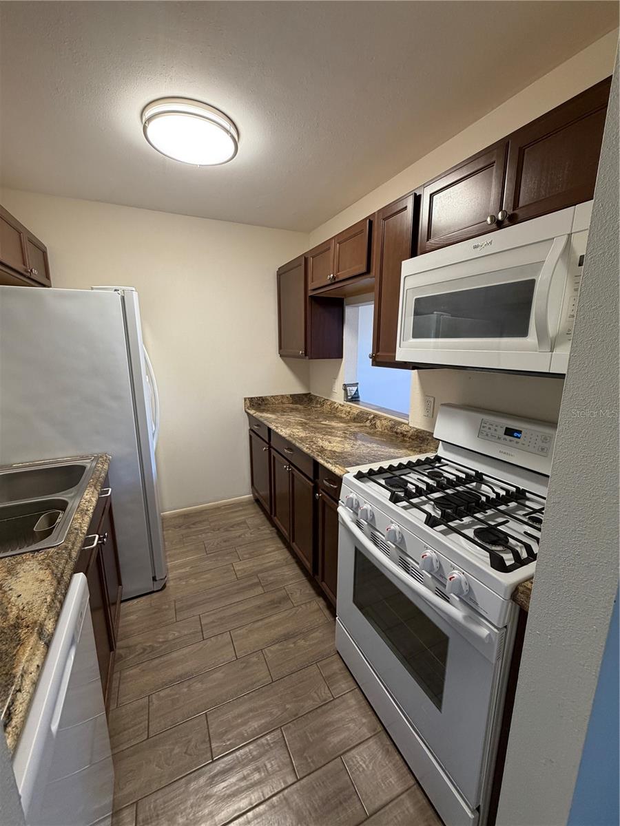 TERRACE PARK OF FIVE TOWNS - Residential