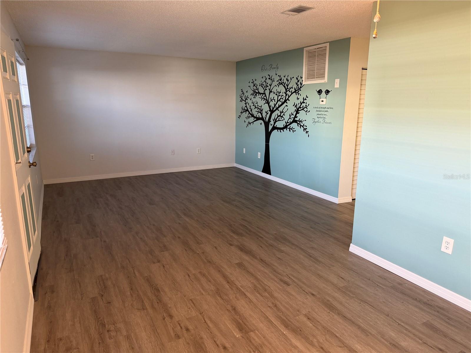 TERRACE PARK OF FIVE TOWNS - Residential