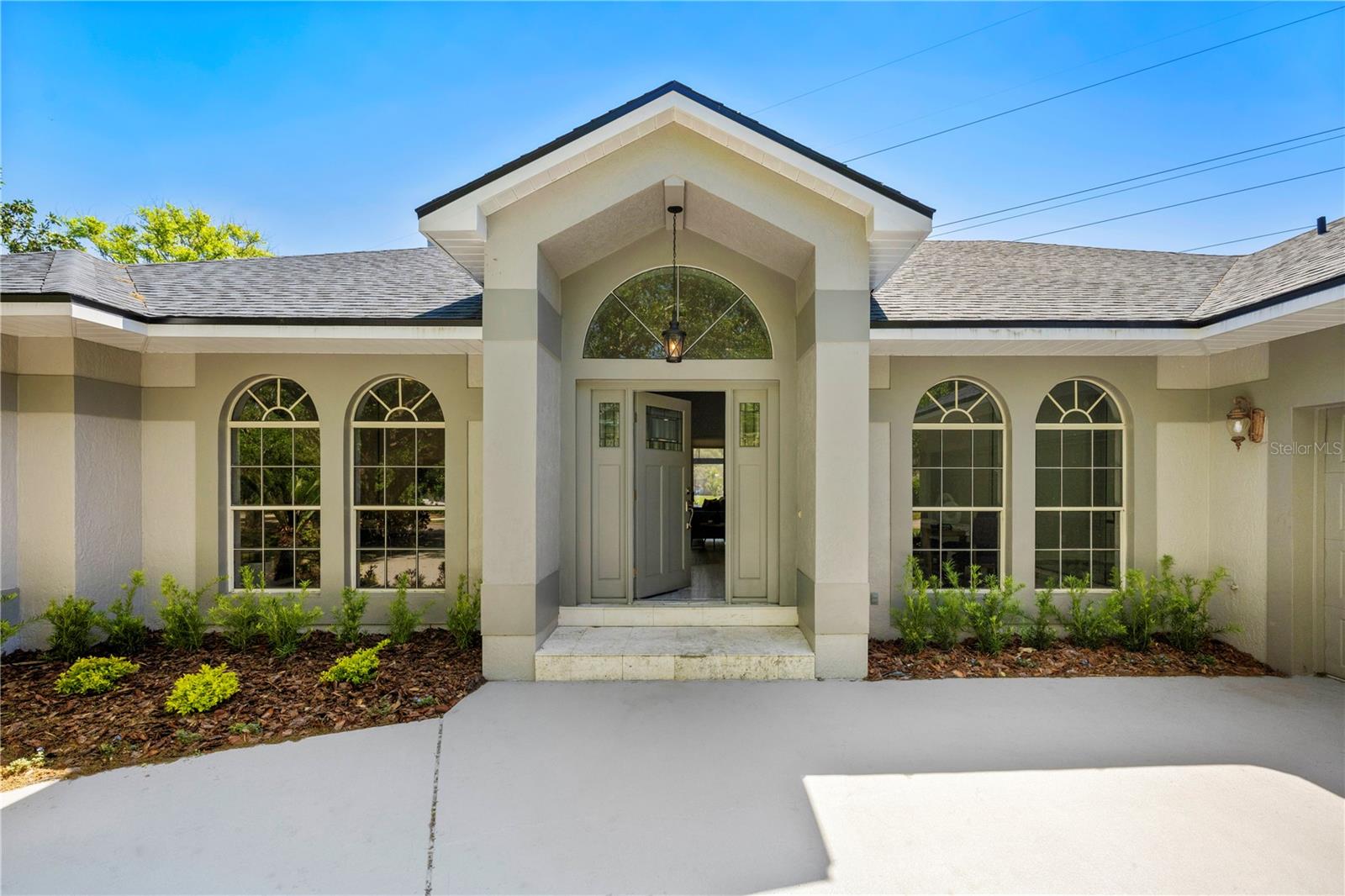 5337 FOXSHIRE COURT