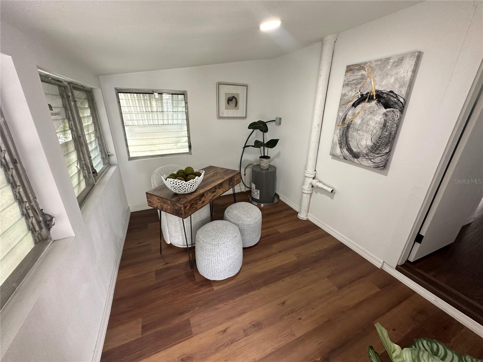 AVALON HEIGHTS - Residential Lease