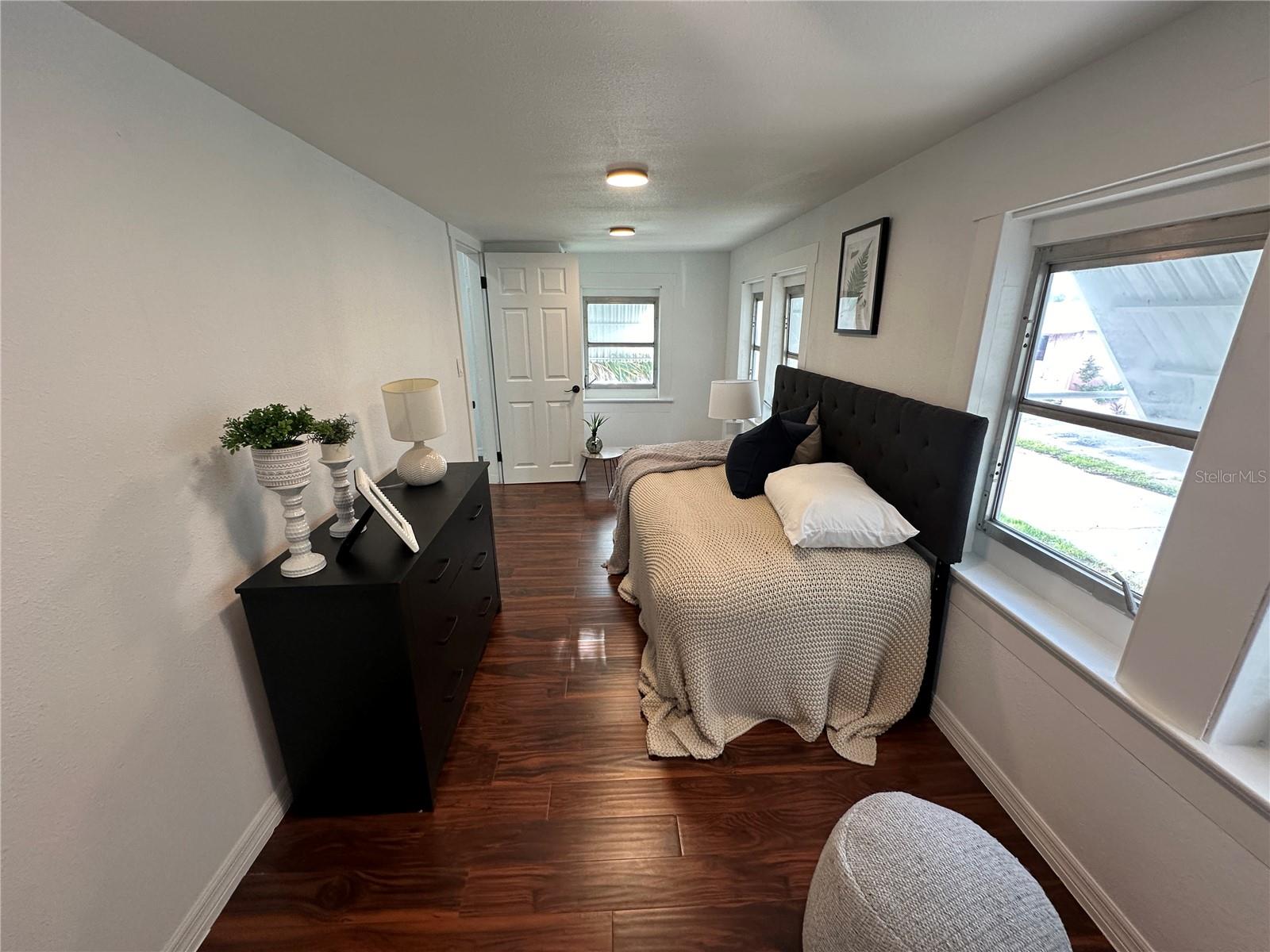 AVALON HEIGHTS - Residential Lease