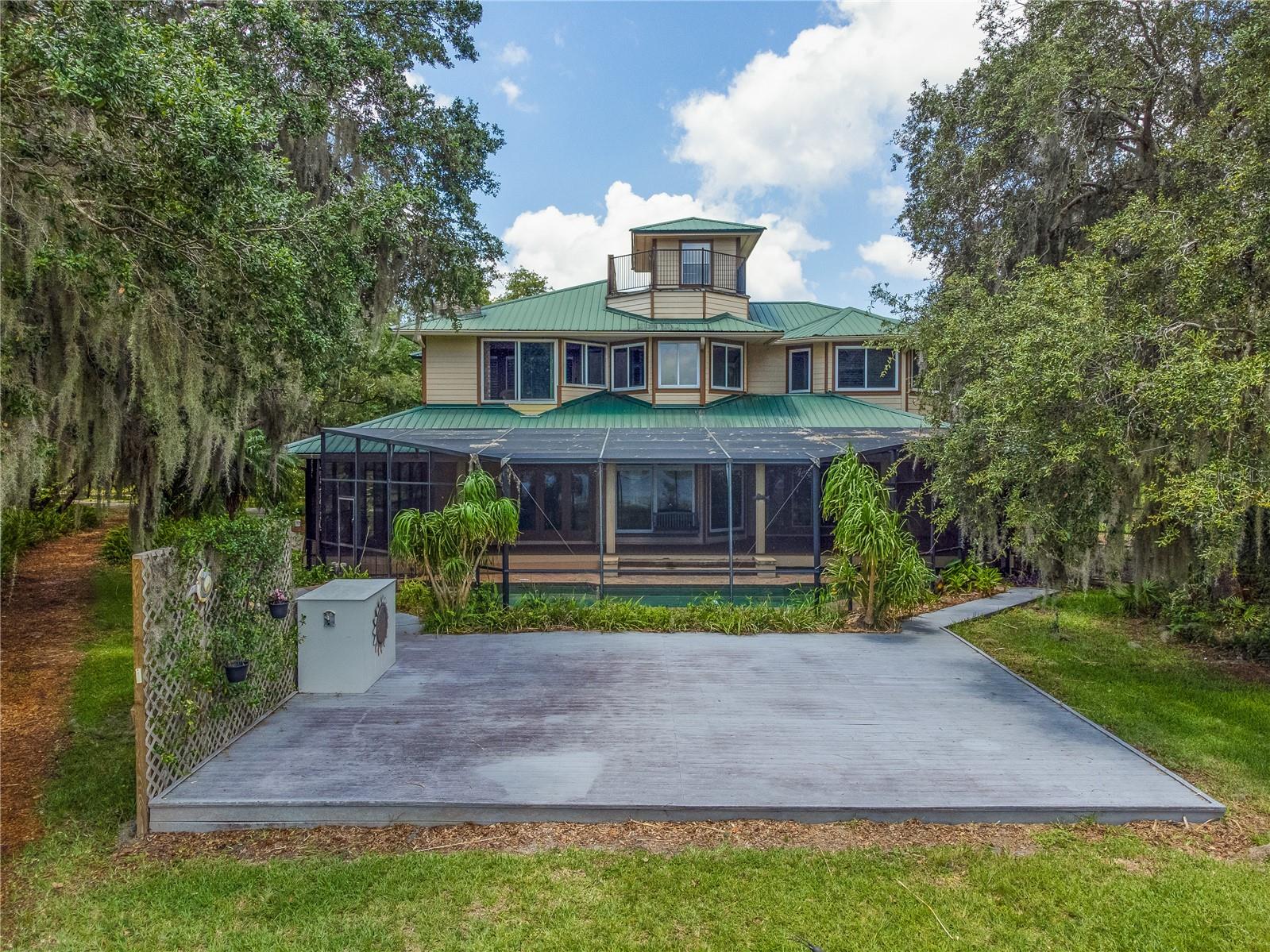 ACREAGE - Residential