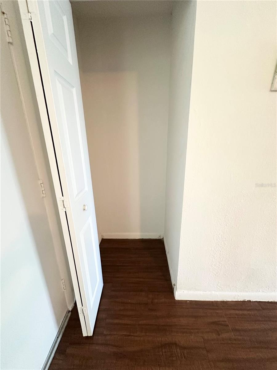 LAKESIDE VILLAGE #1 - Residential