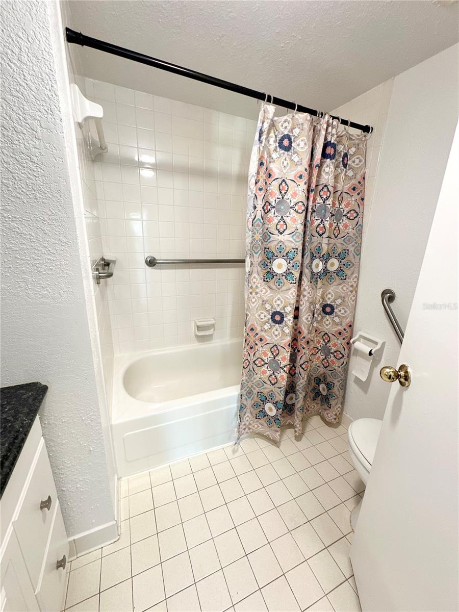 LAKESIDE VILLAGE #1 - Residential