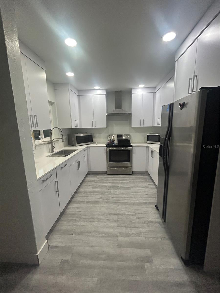 SO HIGHLAND ESTATES - Residential