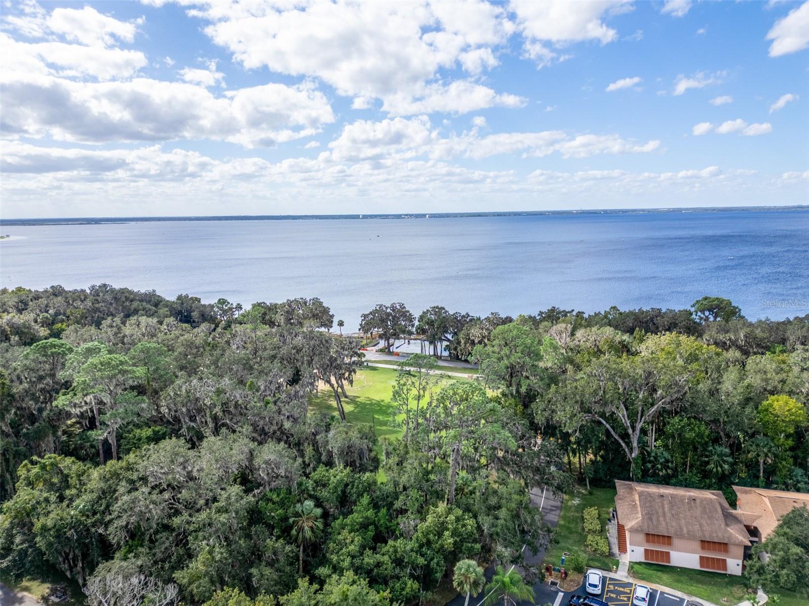 EDGEWATER CONDO APTS - Residential