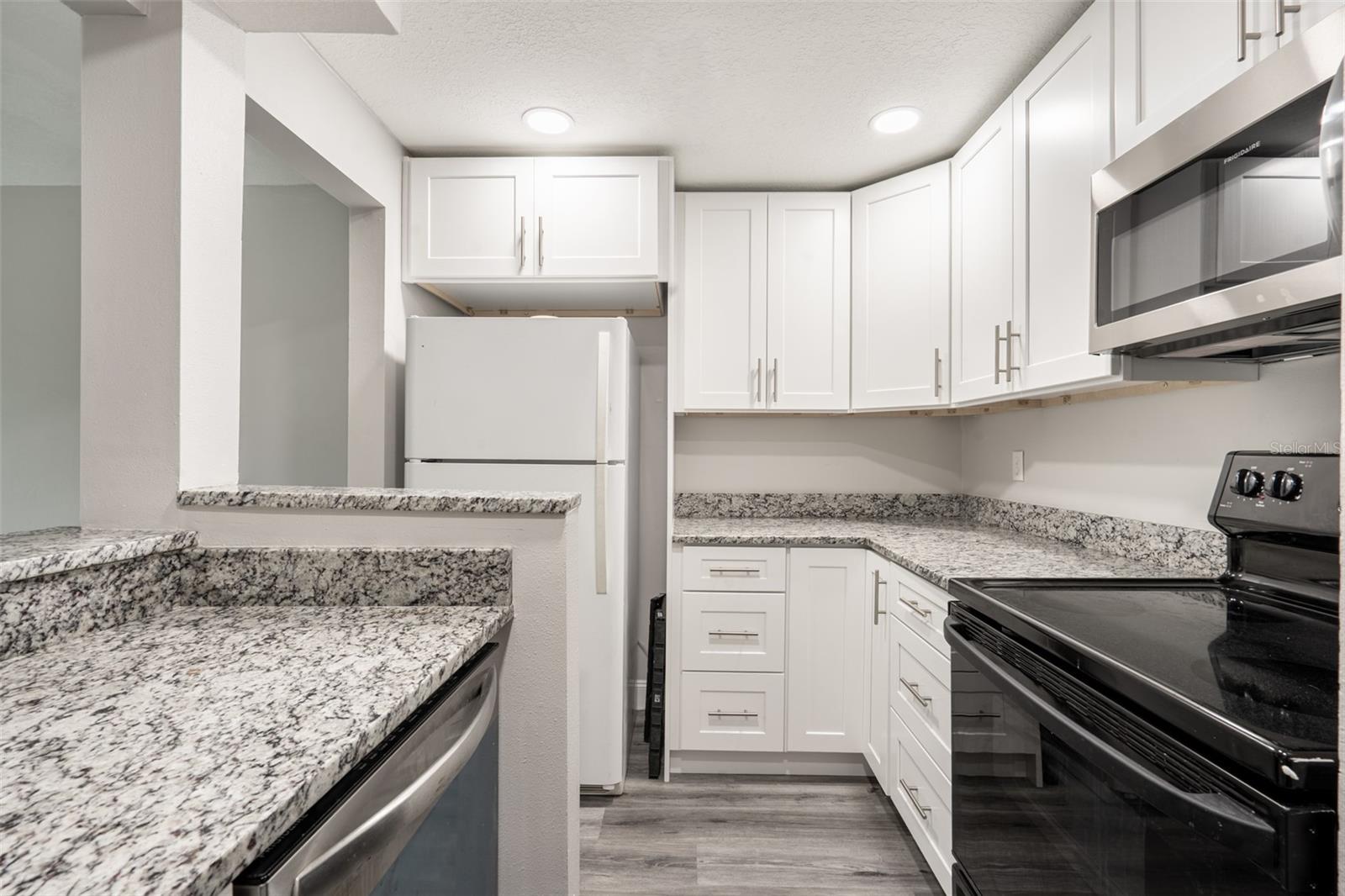 EDGEWATER CONDO APTS - Residential