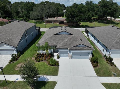 A home in VALRICO